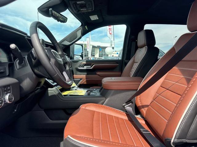New 2026 GMC Sierra 2500 Denali Ultimate AWD/4WD image 13