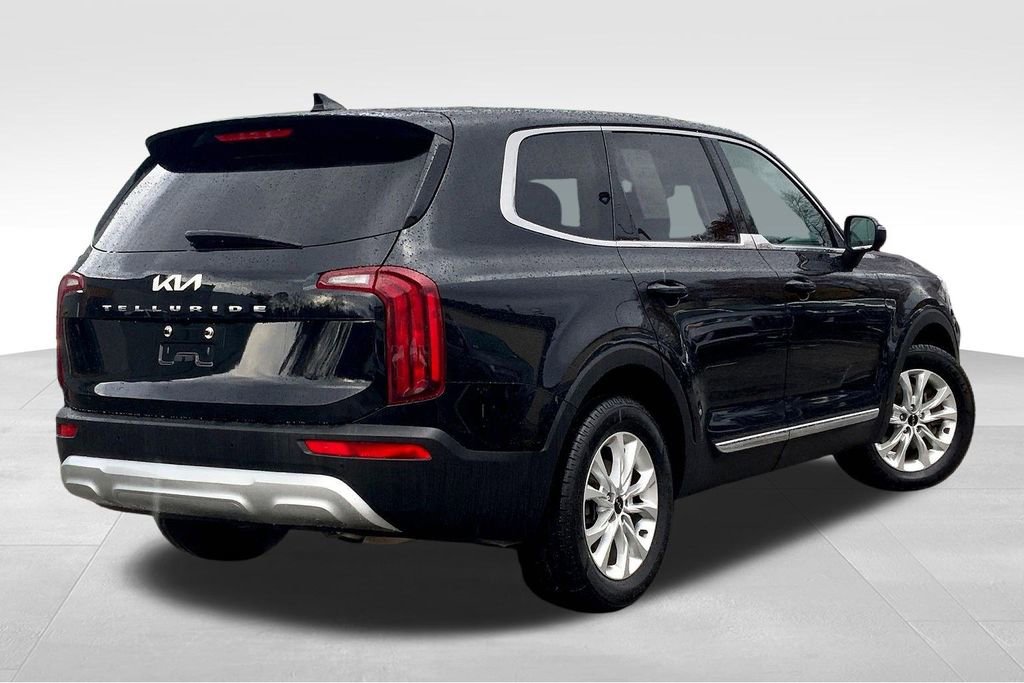 Used 2022 Kia Telluride LX image 13