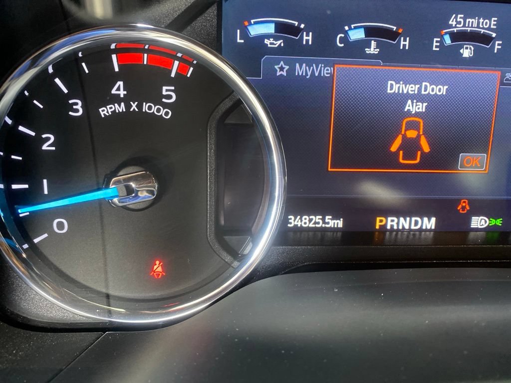 Used 2022 Ford F350 Platinum w/ Tremor Off-Road Package AWD/4WD image 5