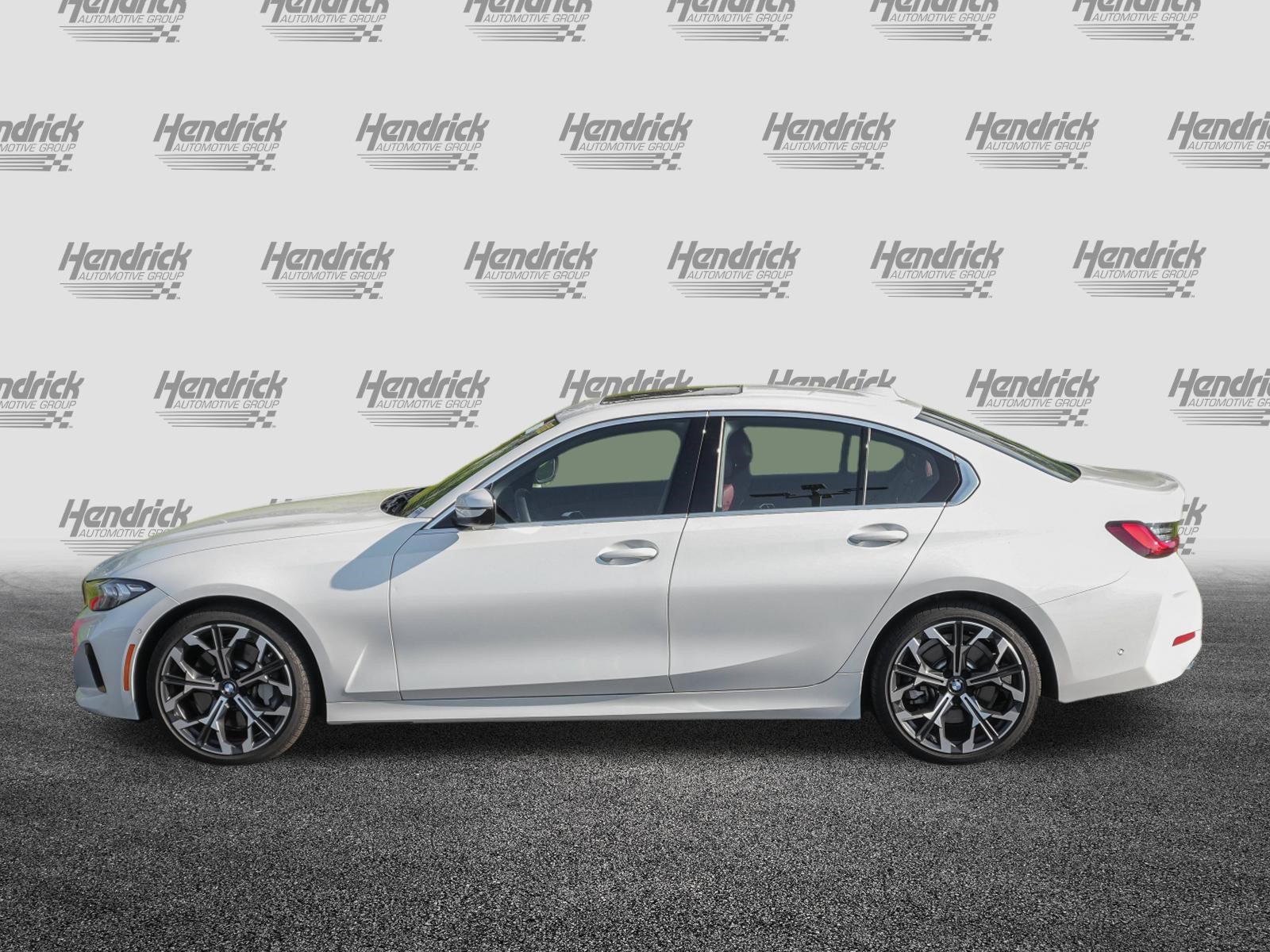 Certified 2025 BMW 330i Sedan RWD image 6