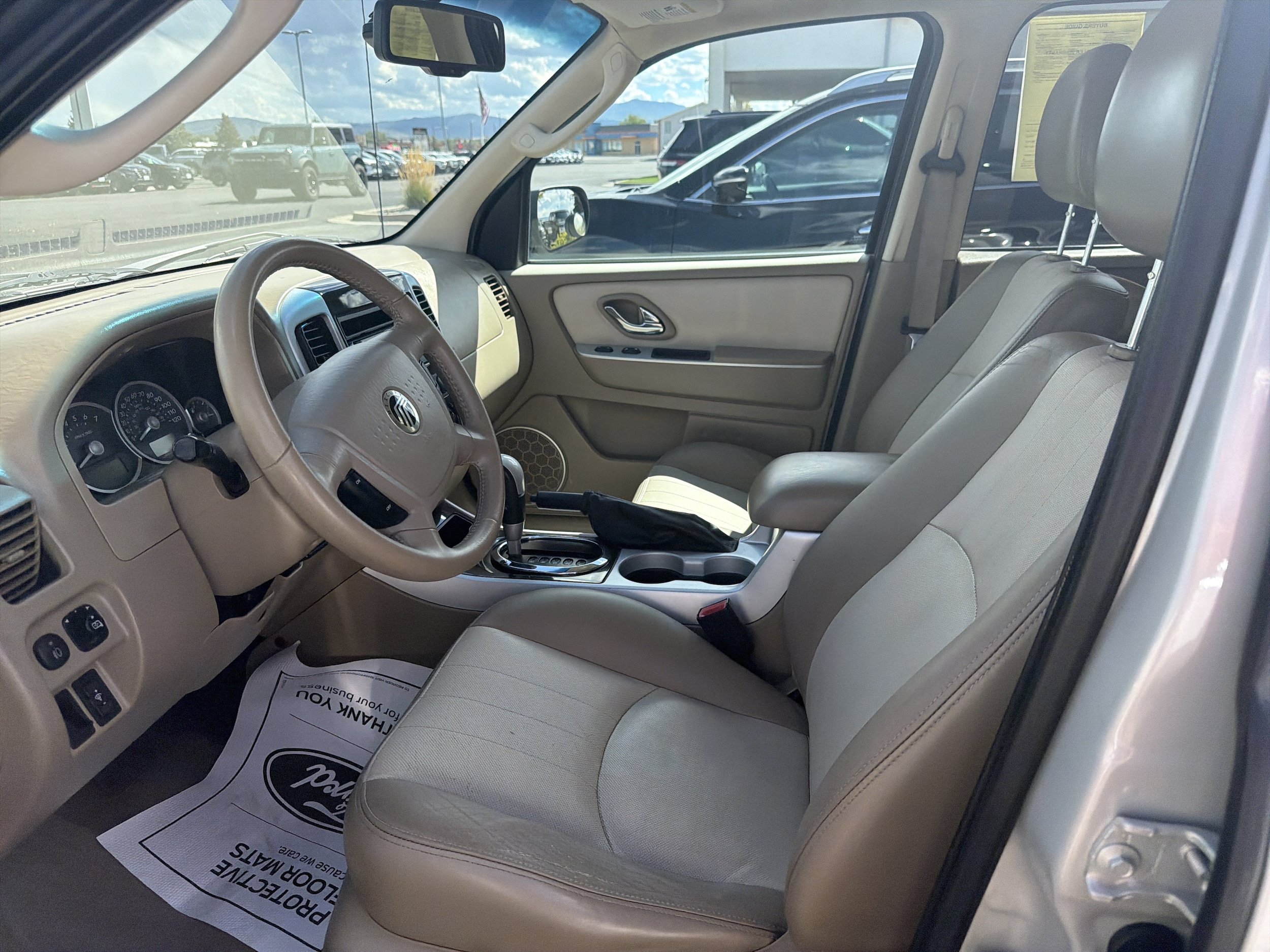 Used 2007 Mercury Mariner Luxury AWD/4WD image 9