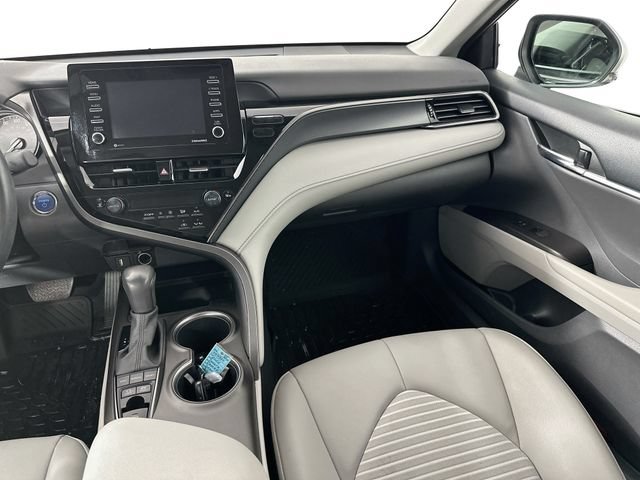 Used 2022 Toyota Camry SE FWD image 24