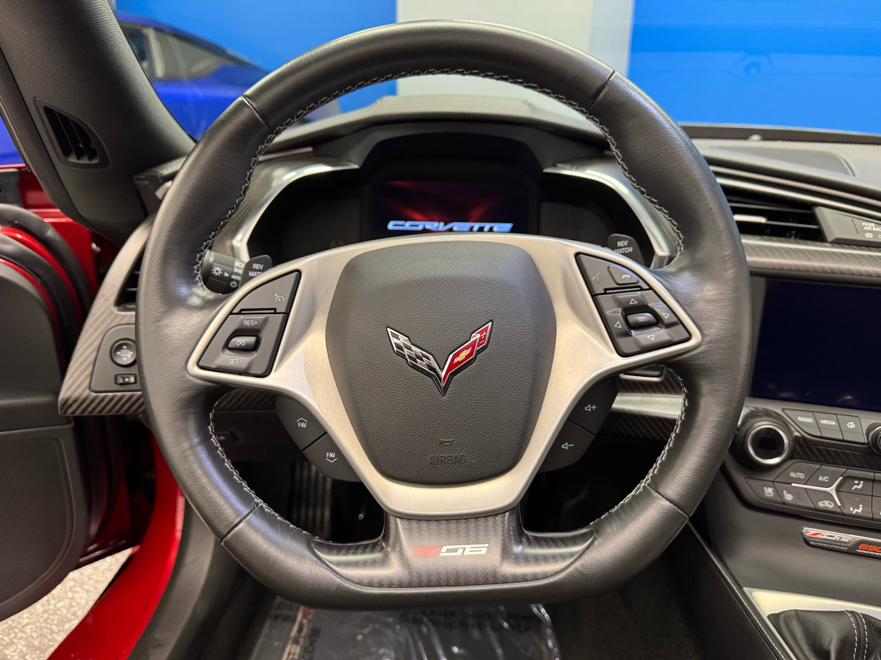 Used 2015 Chevrolet Corvette Z06 w/ 2LZ Preferred Equipment Group image 21