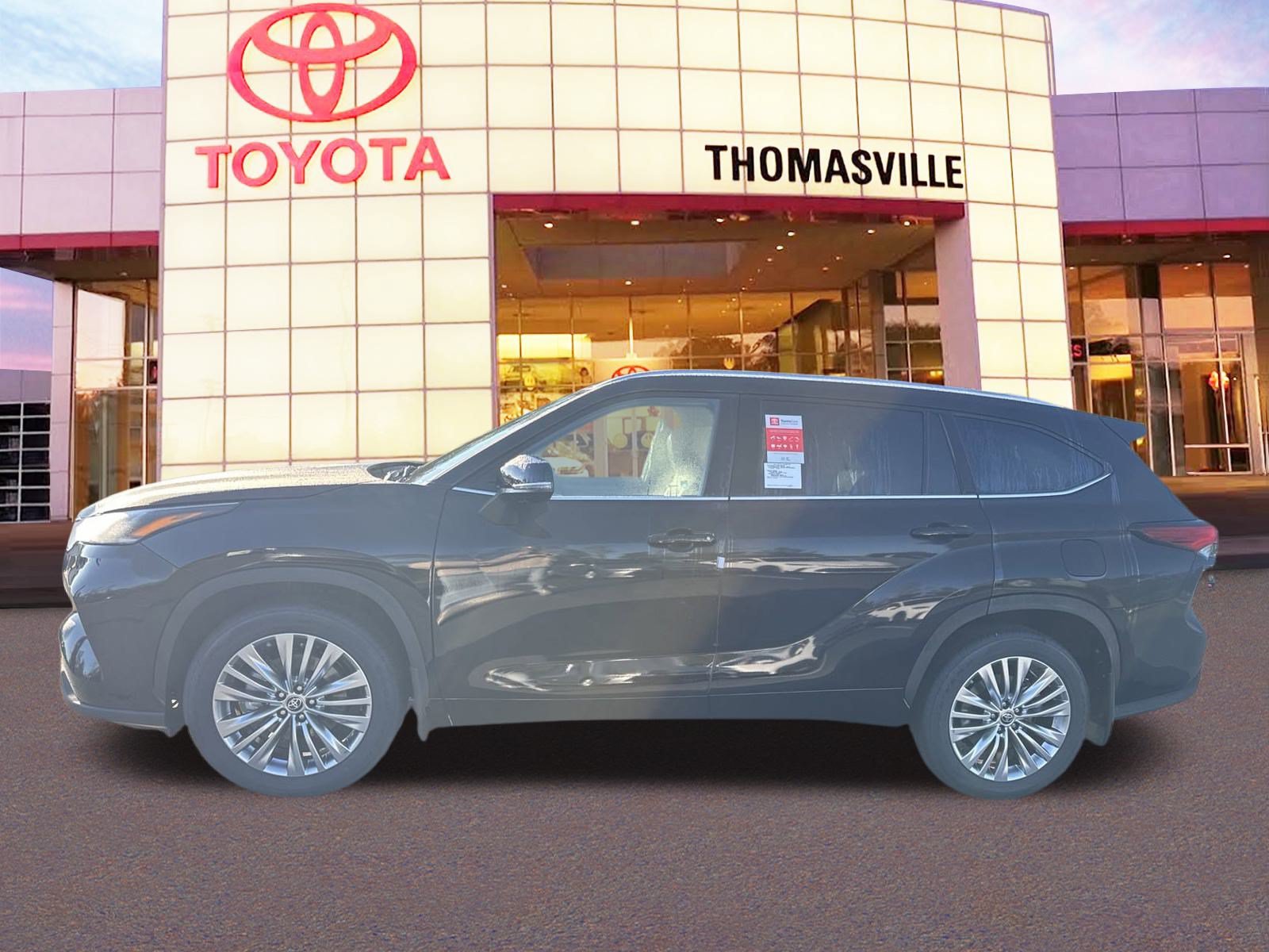 New 2025 Toyota Highlander Platinum AWD/4WD image 8