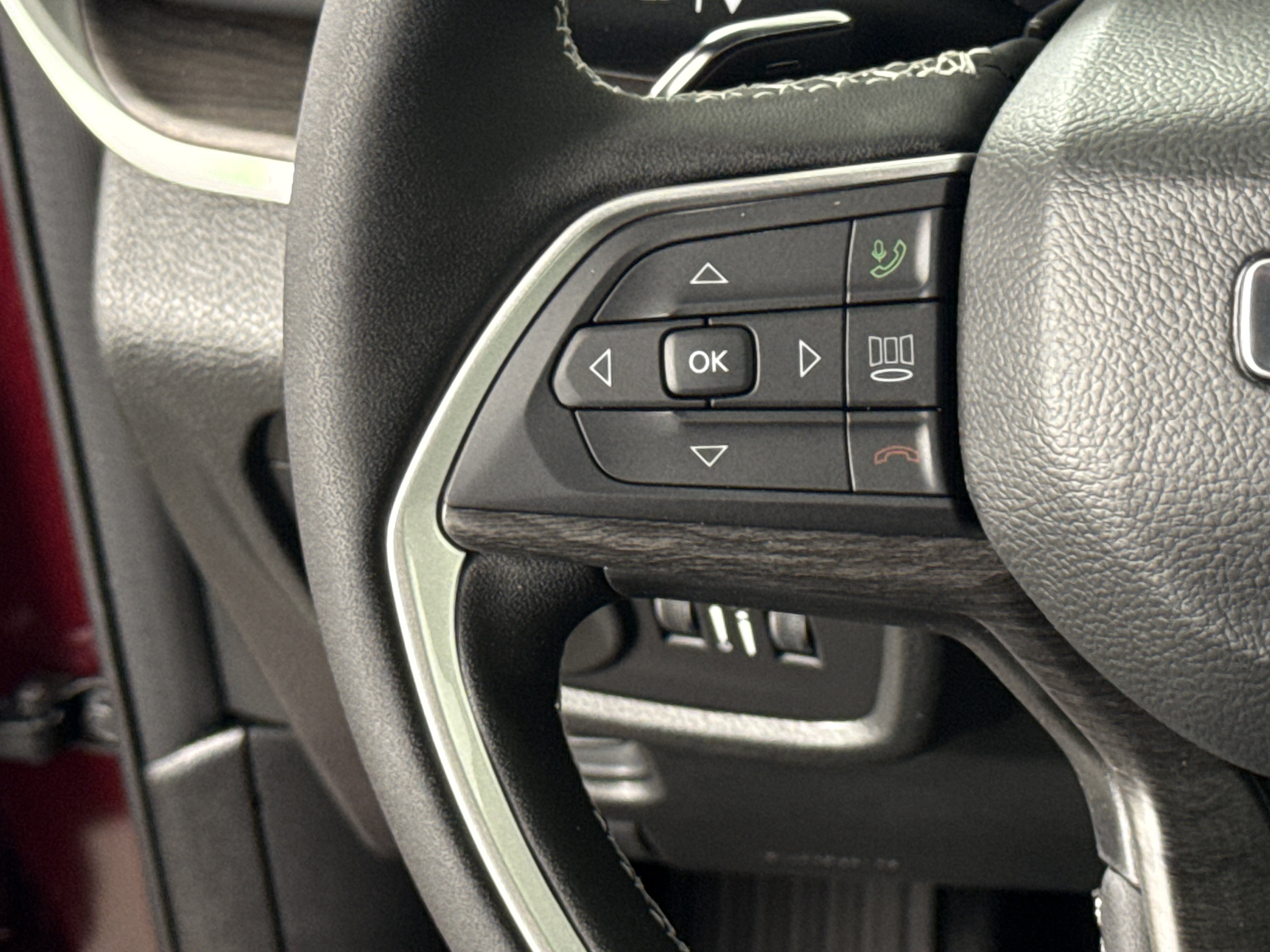 New 2026 Jeep Grand Cherokee 4WD image 17