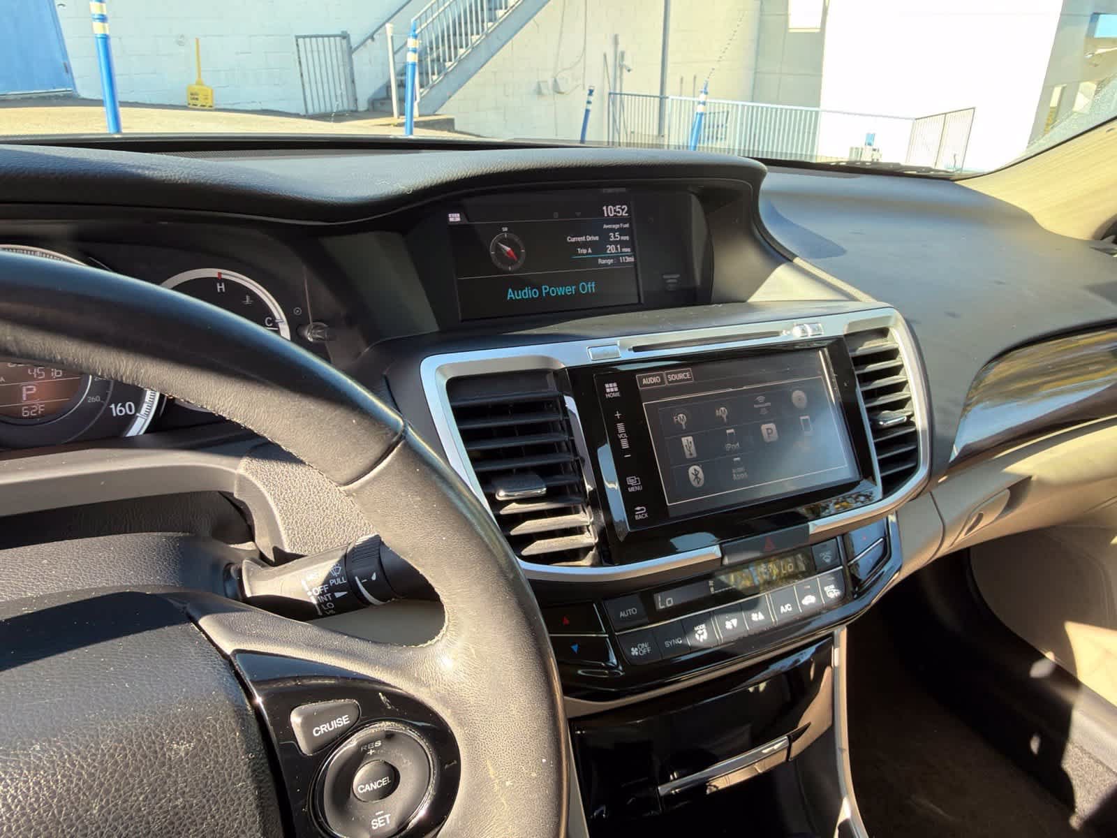 Used 2017 Honda Accord EX-L image 23