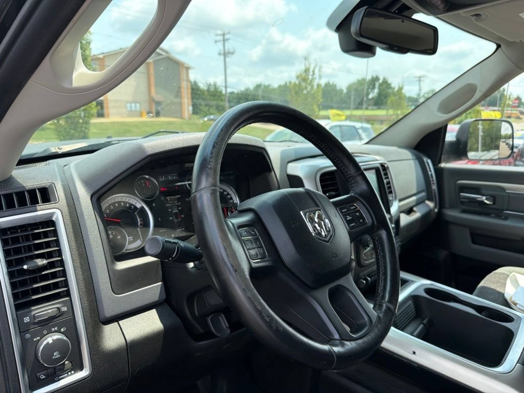 Used 2019 RAM 1500 Warlock AWD/4WD image 14