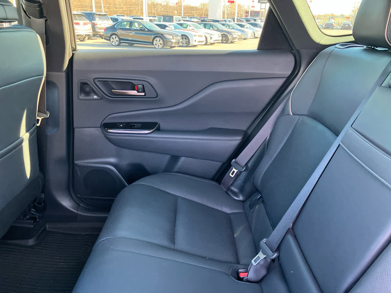 Used 2025 Toyota Crown Signia Limited image 39