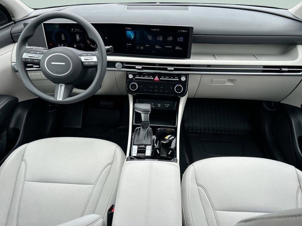 New 2026 Hyundai Tucson SEL image 18