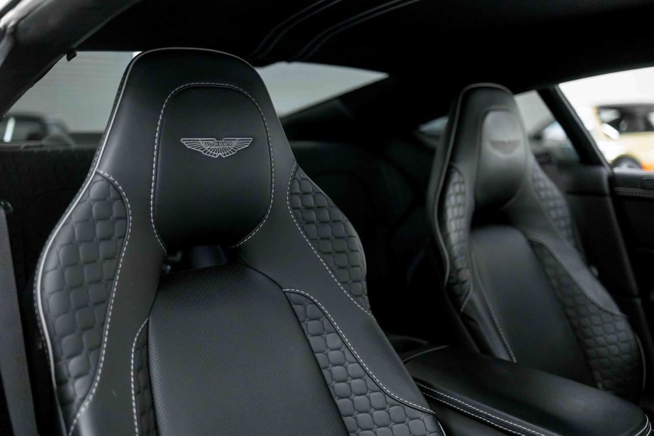 Used 2016 Aston Martin Vanquish Coupe image 64