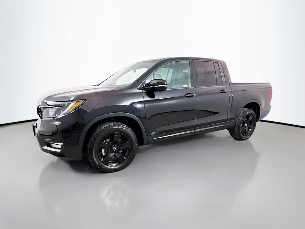 Used 2025 Honda Ridgeline Black Edition image 4