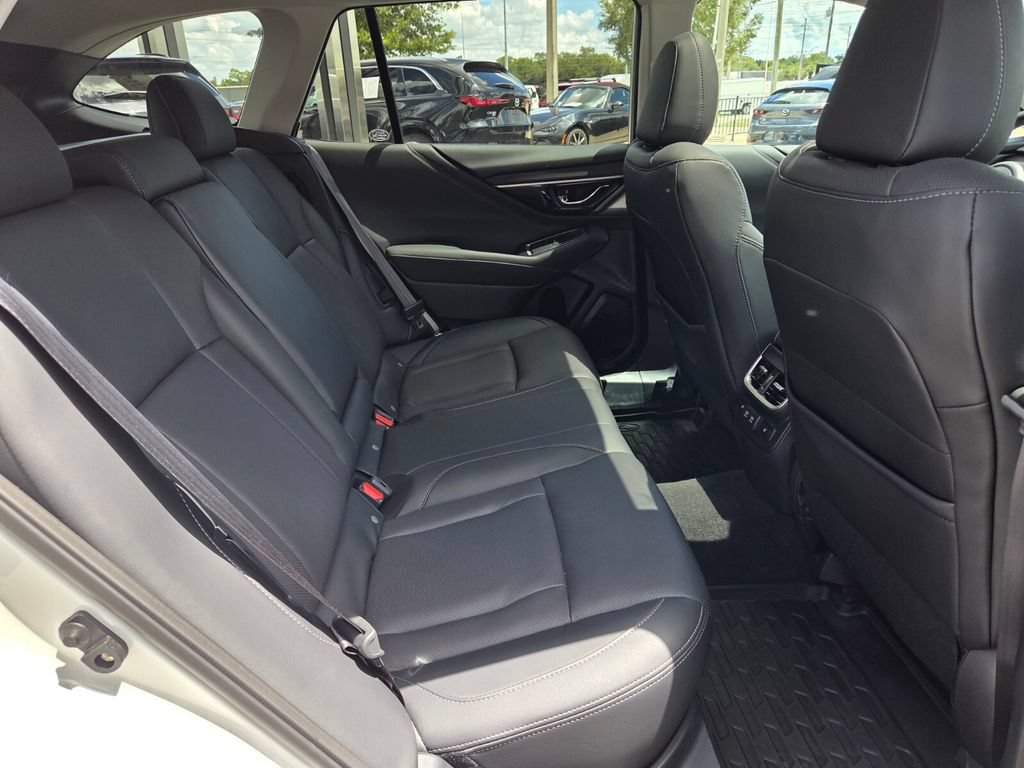 Used 2022 Subaru Outback Limited AWD/4WD image 14