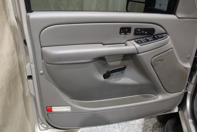 Used 2007 GMC Sierra 2500 SLT w/ Heavy-Duty Power Package image 22