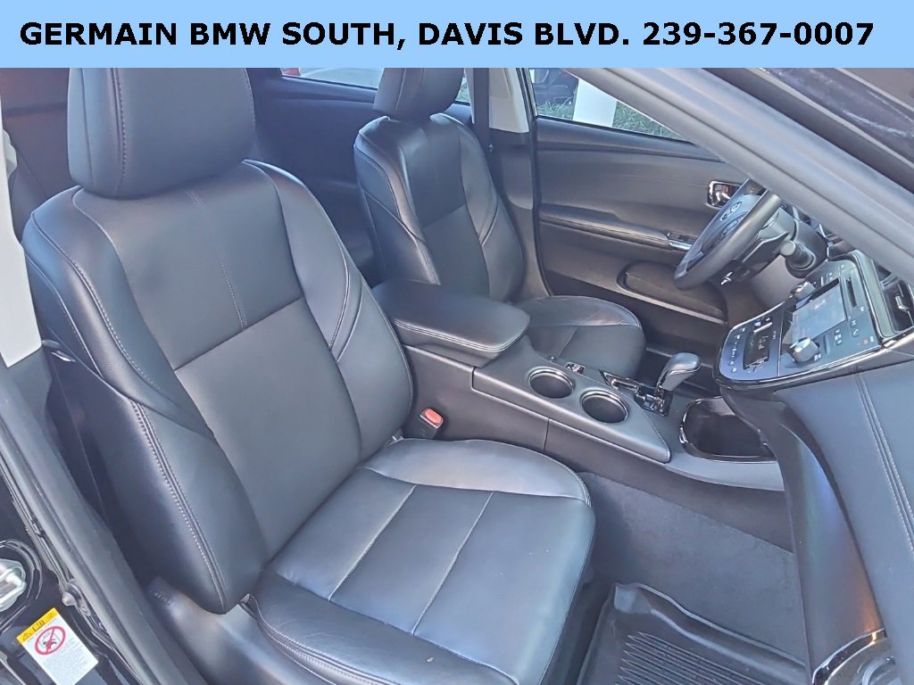 Used 2018 Toyota Avalon XLE w/ Protection Package image 34