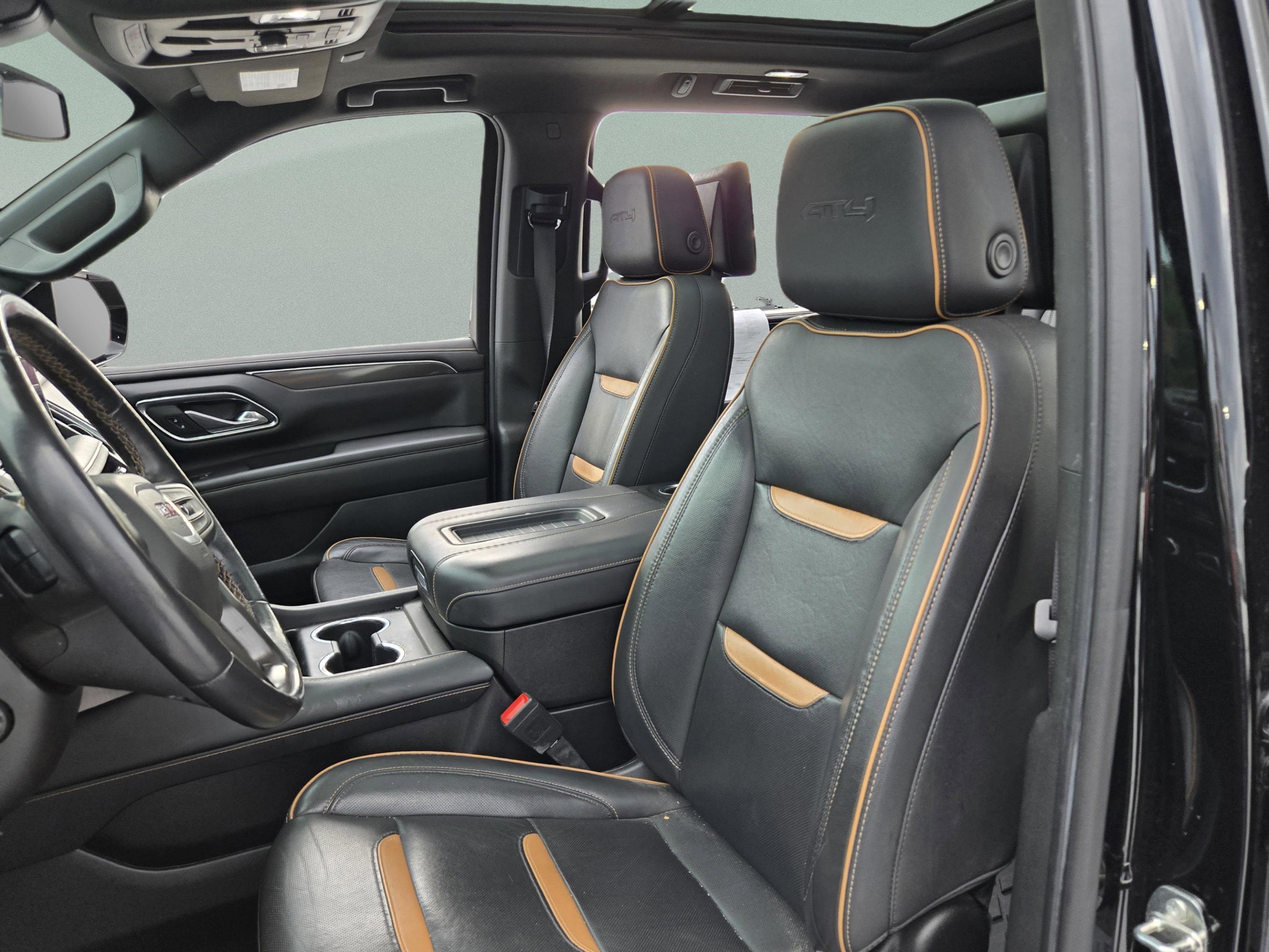 Used 2021 GMC Yukon XL AT4 w/ Rear Media and Nav Package AWD/4WD image 28