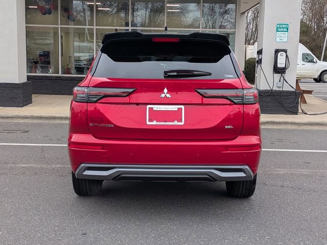 New 2026 Mitsubishi Outlander SEL image 4