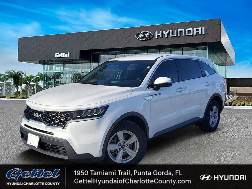 Used 2023 Kia Sorento LX