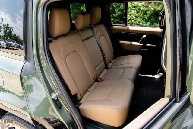 New 2026 Land Rover Defender 110 X-Dynamic SE AWD/4WD image 40