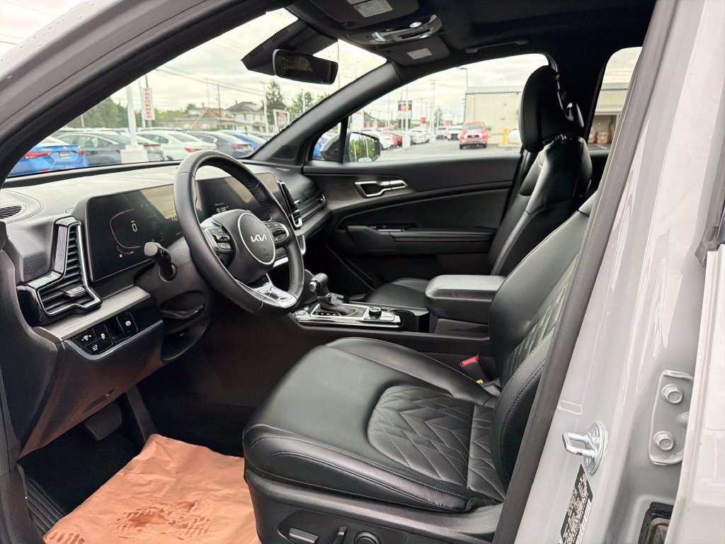 Used 2023 Kia Sportage X-Line w/ X-Line Premium Package AWD/4WD image 10