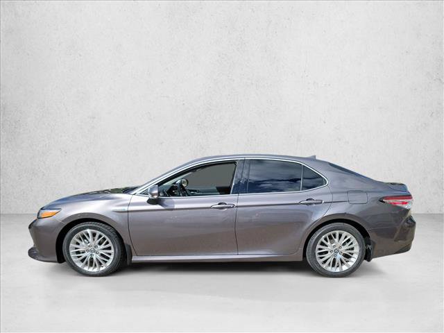 Used 2020 Toyota Camry XLE FWD image 8