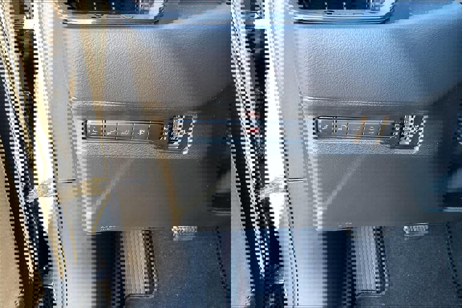 New 2026 Dodge Charger Scat Pack image 18