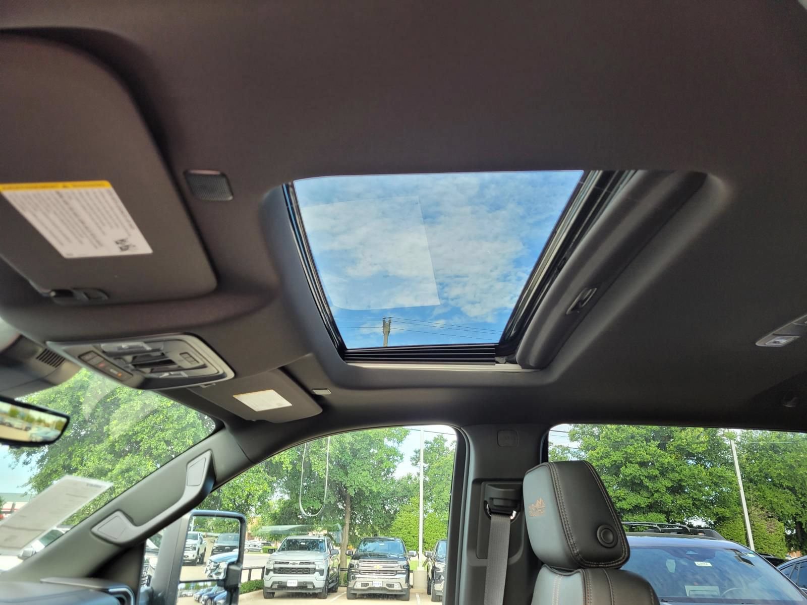 New 2026 Chevrolet Silverado 2500 High Country w/ High Country Premium Package AWD/4WD image 14