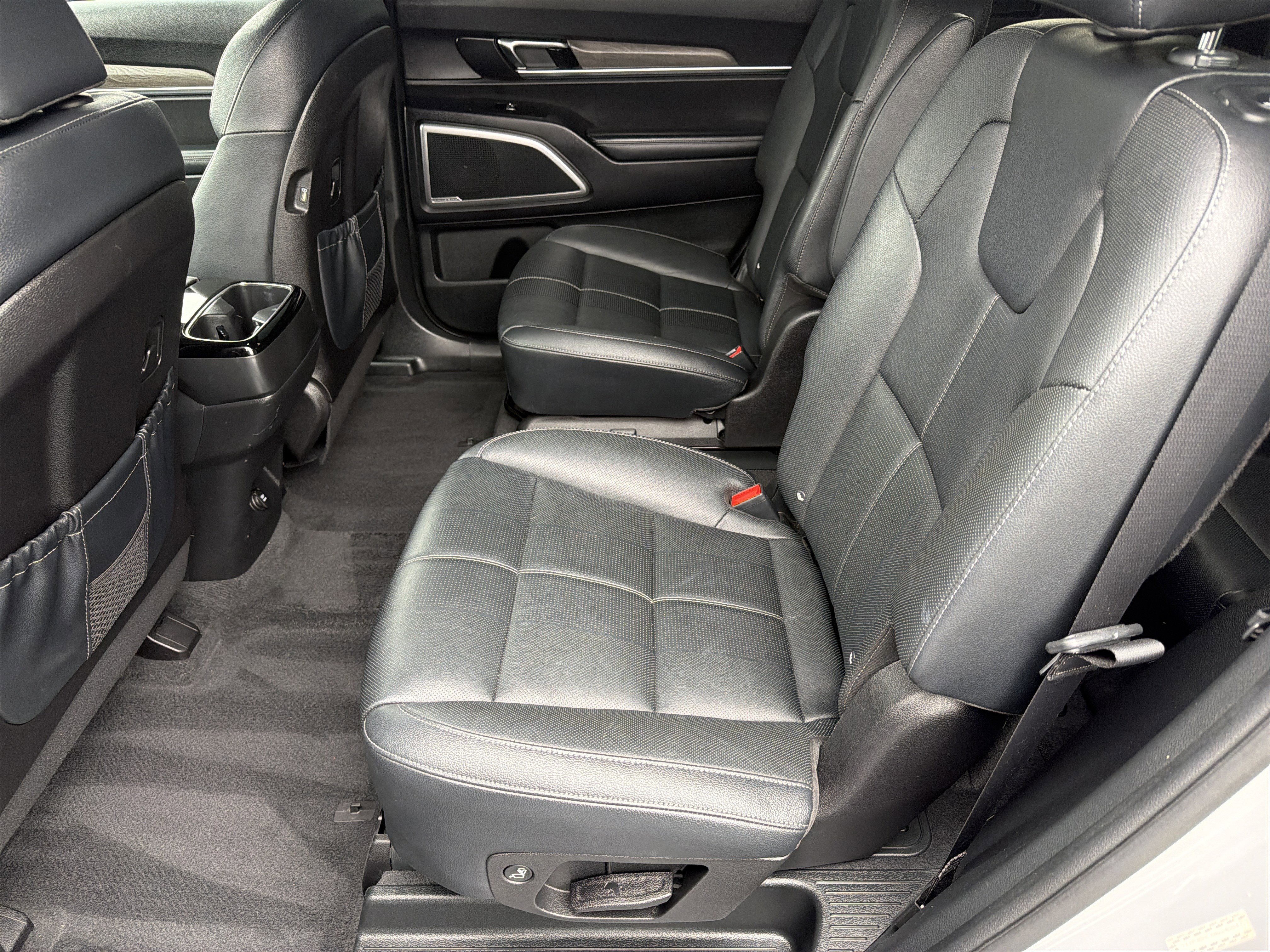 Used 2022 Kia Telluride EX w/ EX Premium Package AWD/4WD image 20