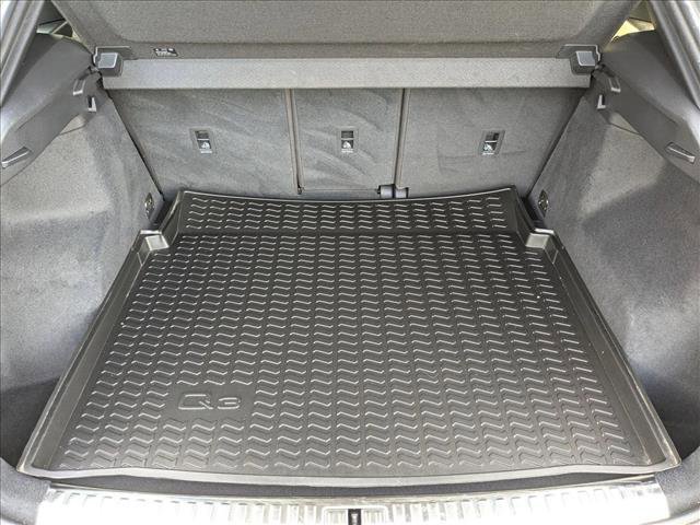 Used 2021 Audi Q3 2.0T Premium Plus w/ Premium Plus Package image 6