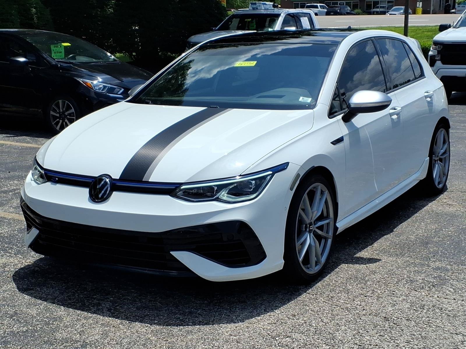 Used 2024 Volkswagen Golf R w/ MDO Package AWD/4WD image 3