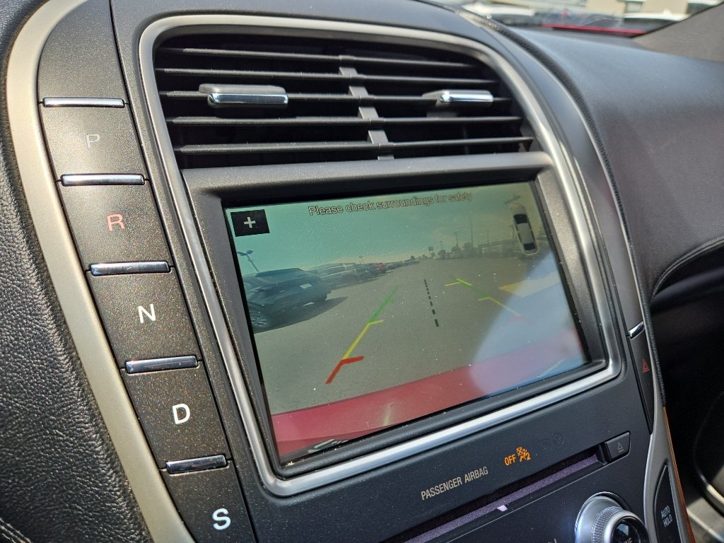 Used 2018 Lincoln MKX Select w/ Select Plus Package AWD/4WD image 25