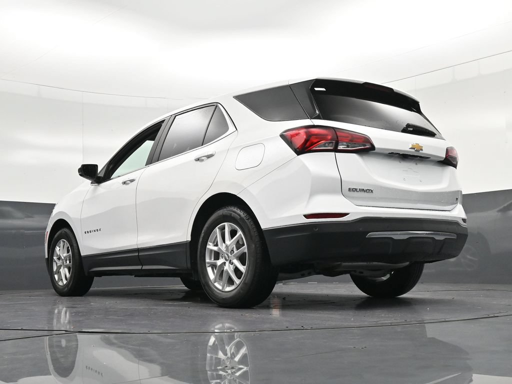 Used 2024 Chevrolet Equinox LT FWD image 17