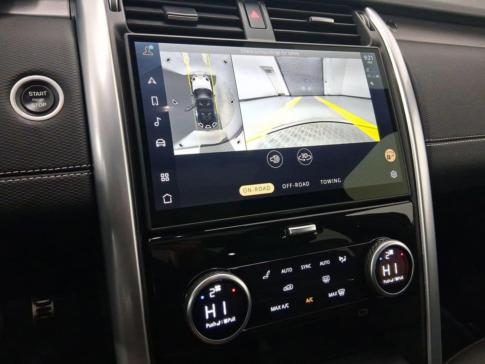 Used 2025 Land Rover Discovery Dynamic SE image 27