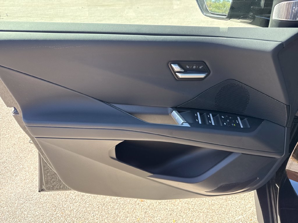 New 2027 BMW iX3 50 xDrive AWD/4WD image 12