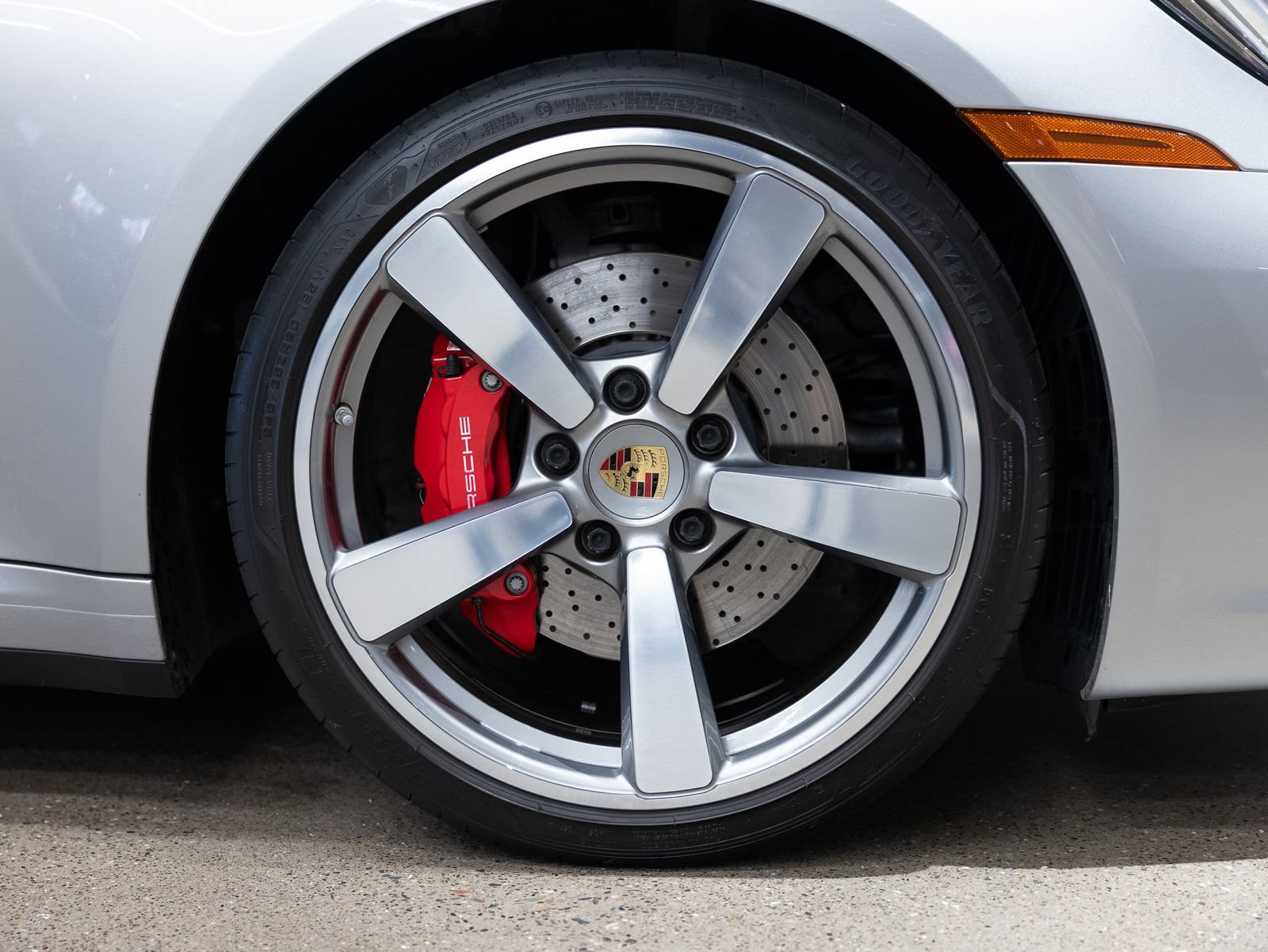 Certified 2021 Porsche 911 AWD/4WD image 21