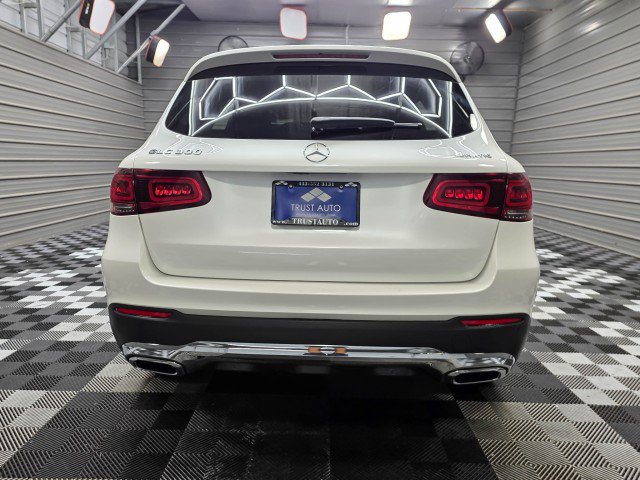 Used 2021 Mercedes-Benz GLC 300 4MATIC image 7