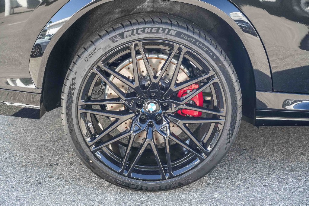 New 2027 BMW X6 M Competition w/ Executive Package AWD/4WD image 11