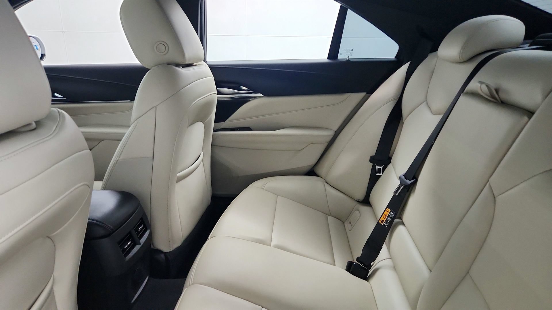 Used 2024 Cadillac CT4 Luxury w/ Sun And Sound Package AWD/4WD image 24