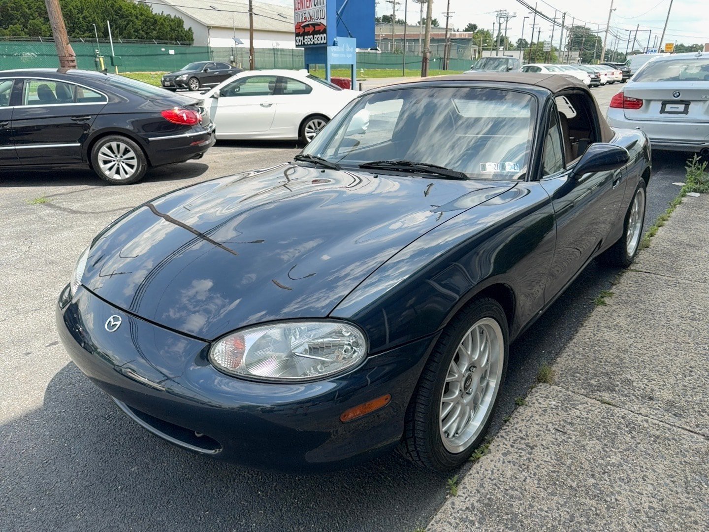Used 2000 MAZDA MX-5 Miata LS RWD image 5