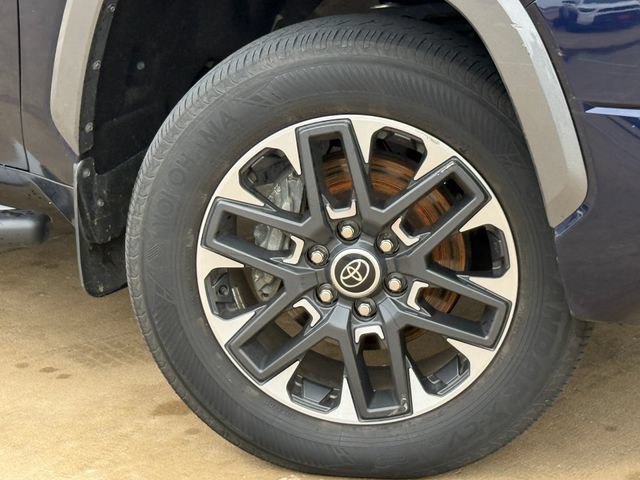 Used 2023 Toyota Tundra Limited AWD/4WD image 2