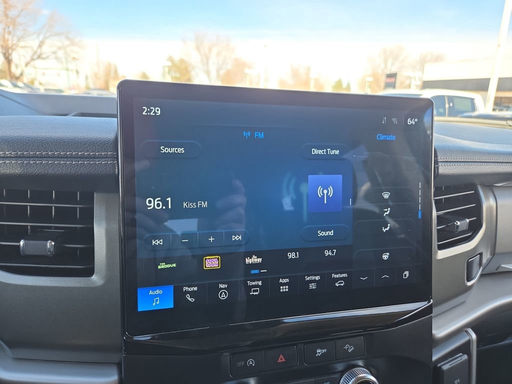 Used 2024 Ford Expedition Max XLT image 25