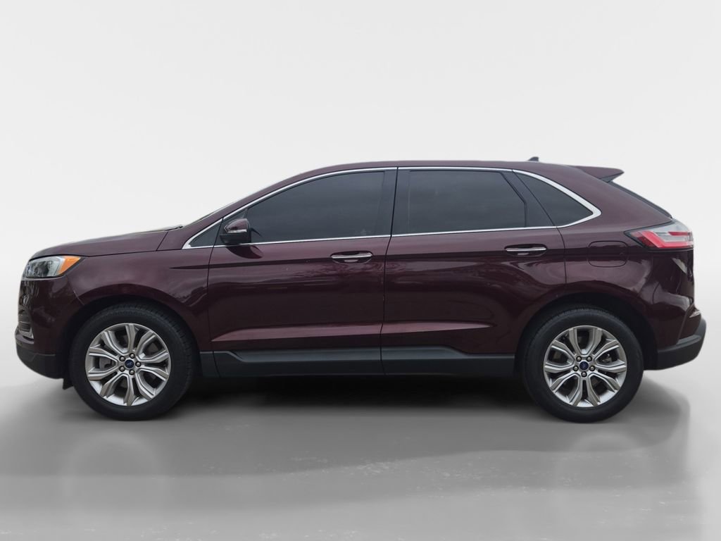 Used 2022 Ford Edge Titanium AWD/4WD image 2