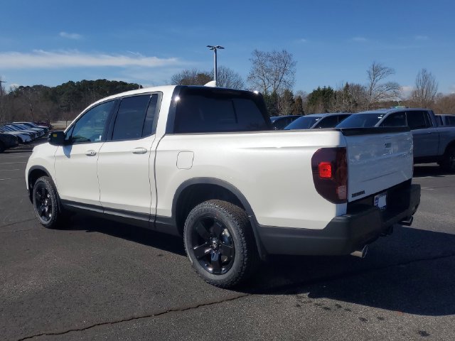 New 2026 Honda Ridgeline Black Edition image 6
