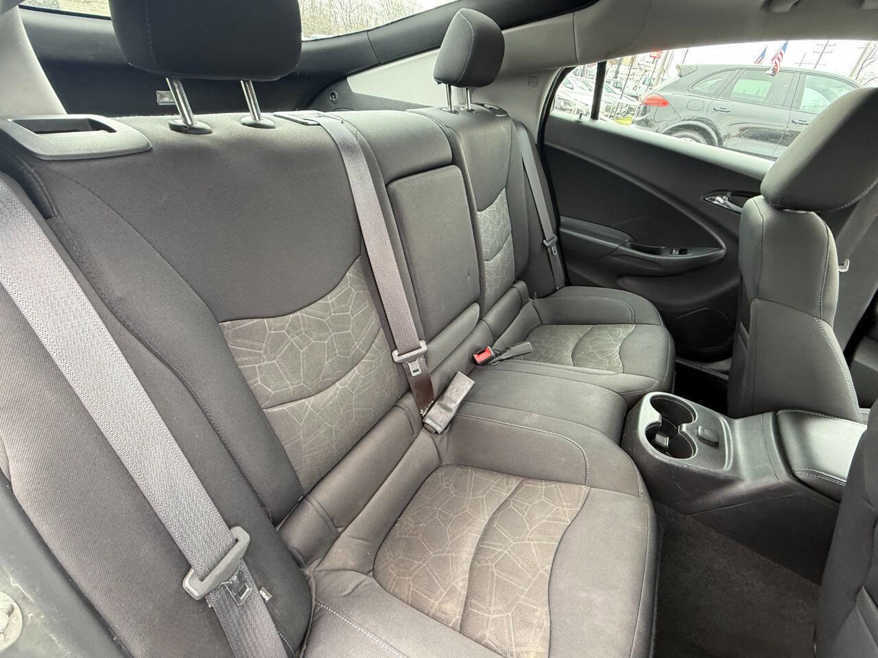 Used 2017 Chevrolet Volt LT image 9