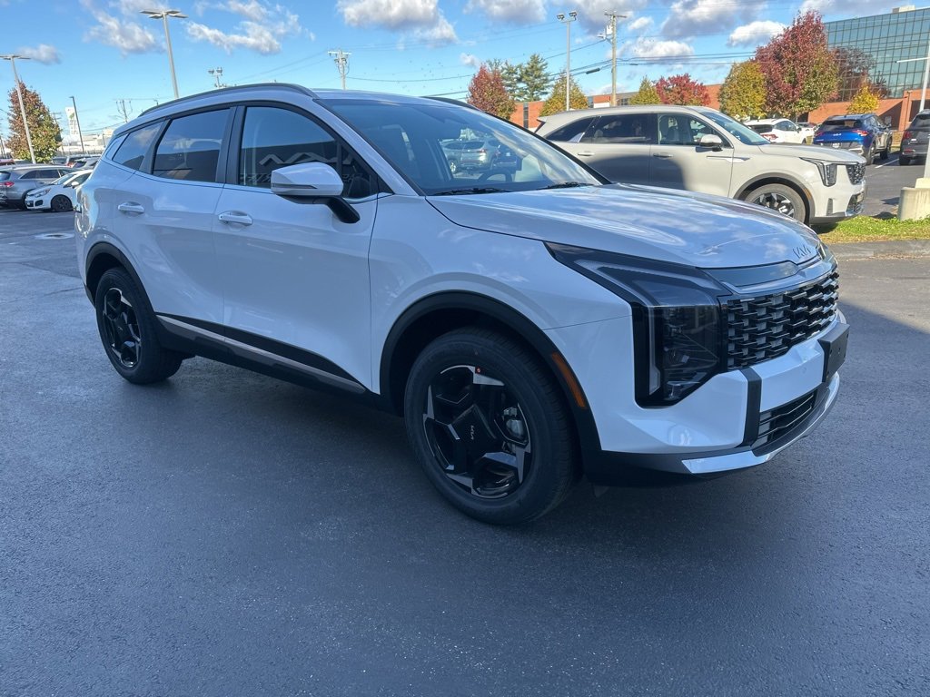 New 2026 Kia Sportage EX image 4