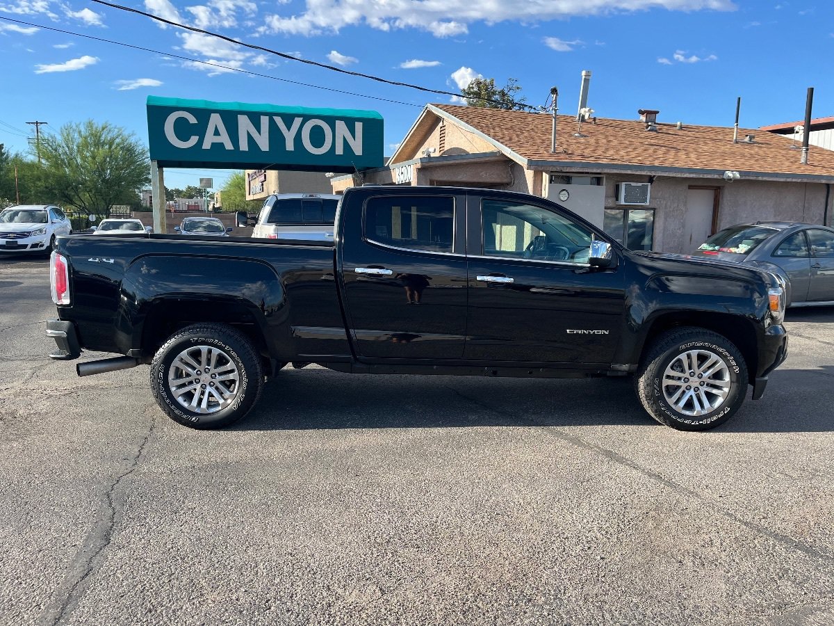 Used 2018 GMC Canyon SLT w/ Driver Alert Package AWD/4WD image 3