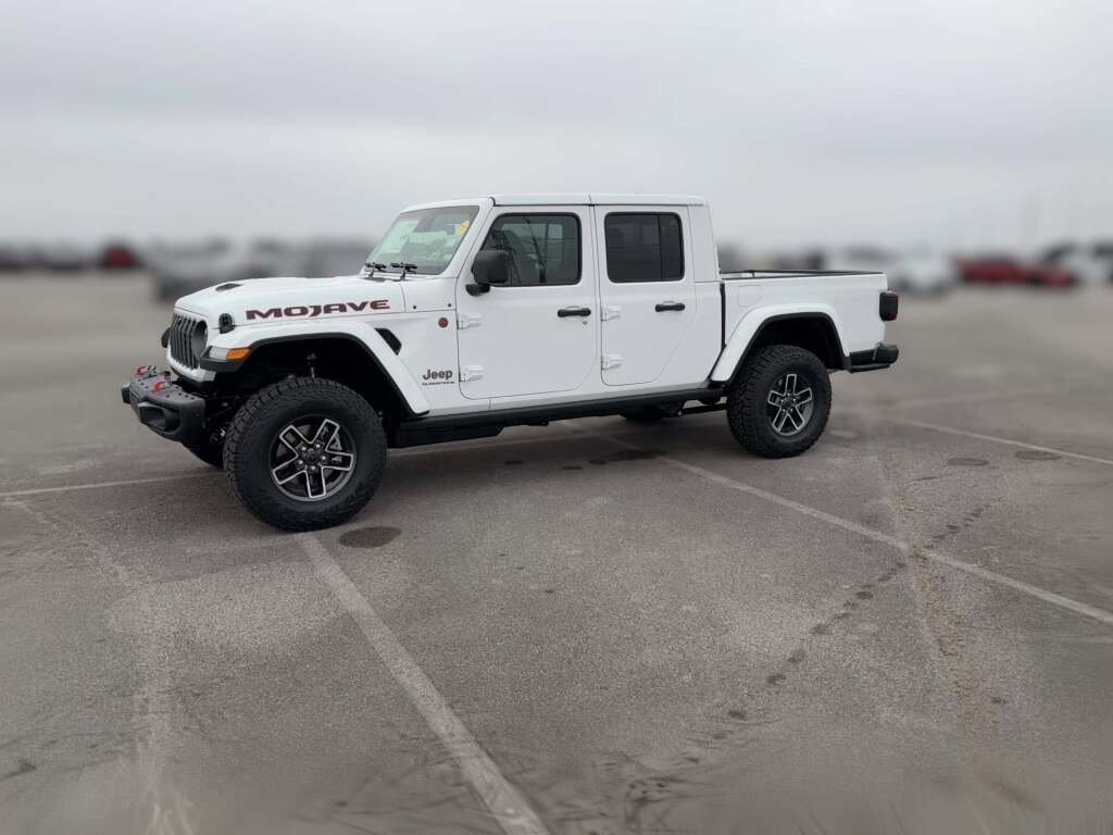 New 2026 Jeep Gladiator Mojave image 5
