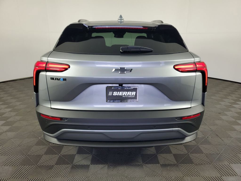 New 2026 Chevrolet Blazer EV LT image 5
