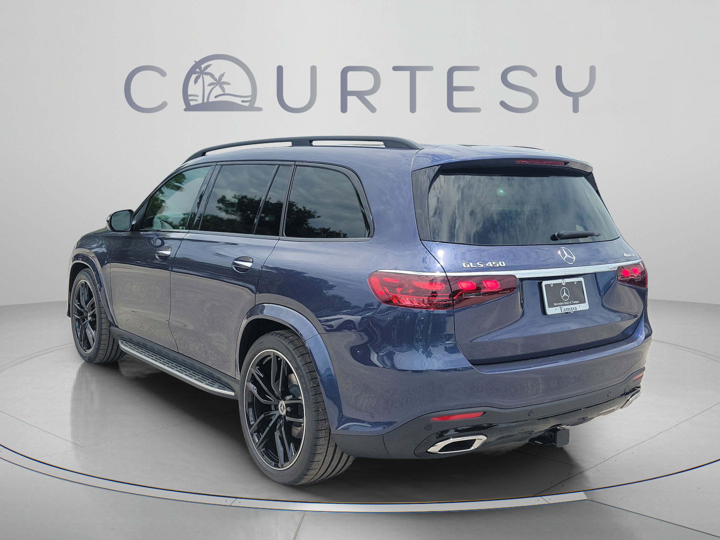 New 2026 Mercedes-Benz GLS 450 4MATIC image 2