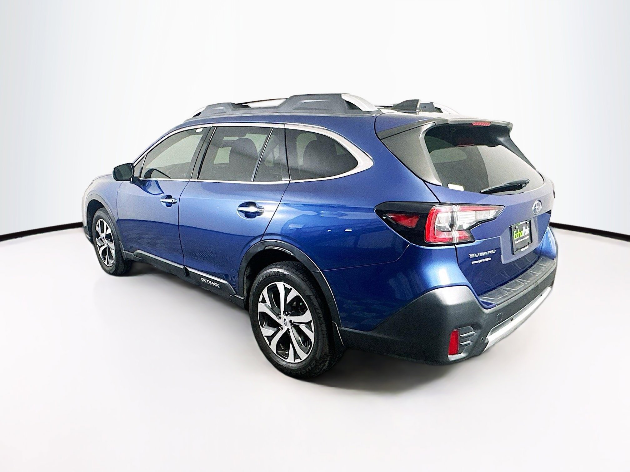 Used 2021 Subaru Outback Touring XT AWD/4WD image 5
