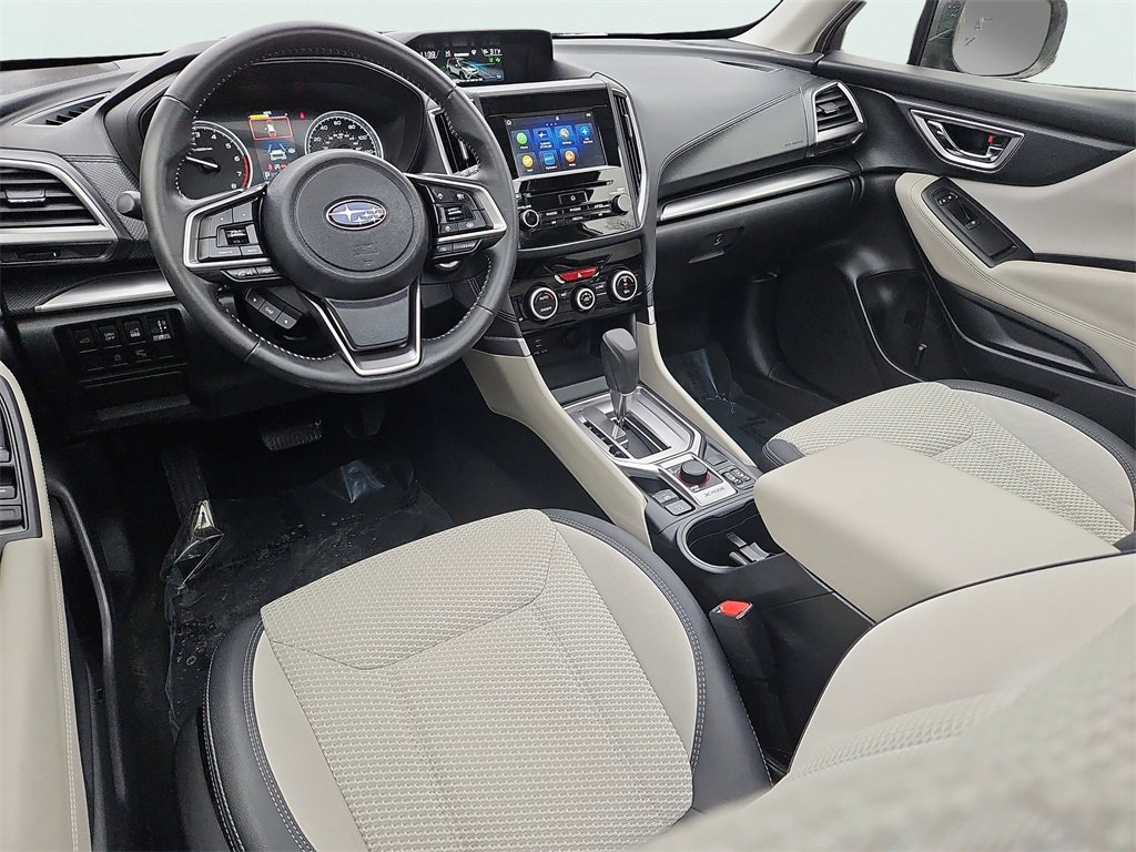 Used 2023 Subaru Forester Premium image 11